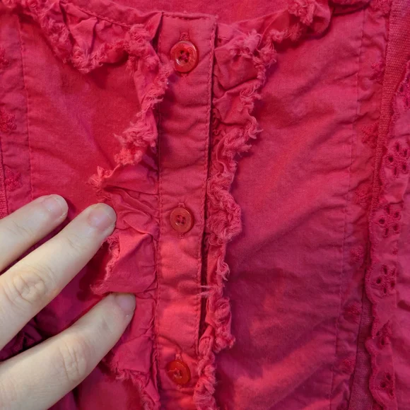 Women’s Ruffled Scoop-Neck Short Sleeve Blouse in Fuchsia - Picture 2 of 12